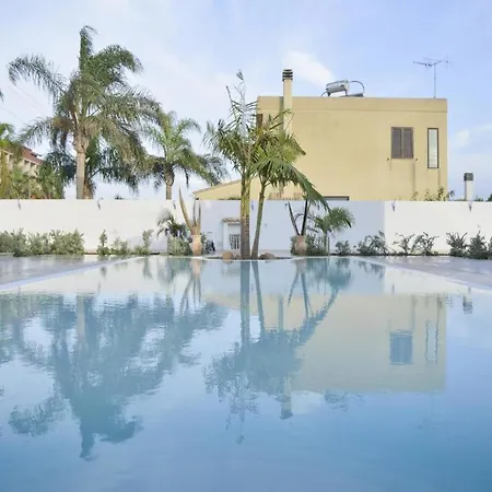 Apartment Oasi Tortuga 2 Con Piscina E Barbecue H 24 *